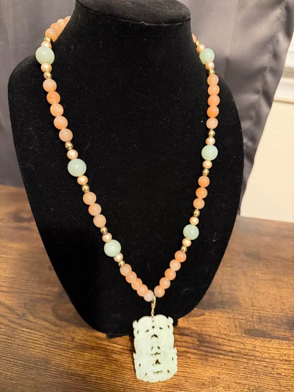 Vintage Nephrite Jade, Sunstone & Pearl Pendant Necklace (CCC20)